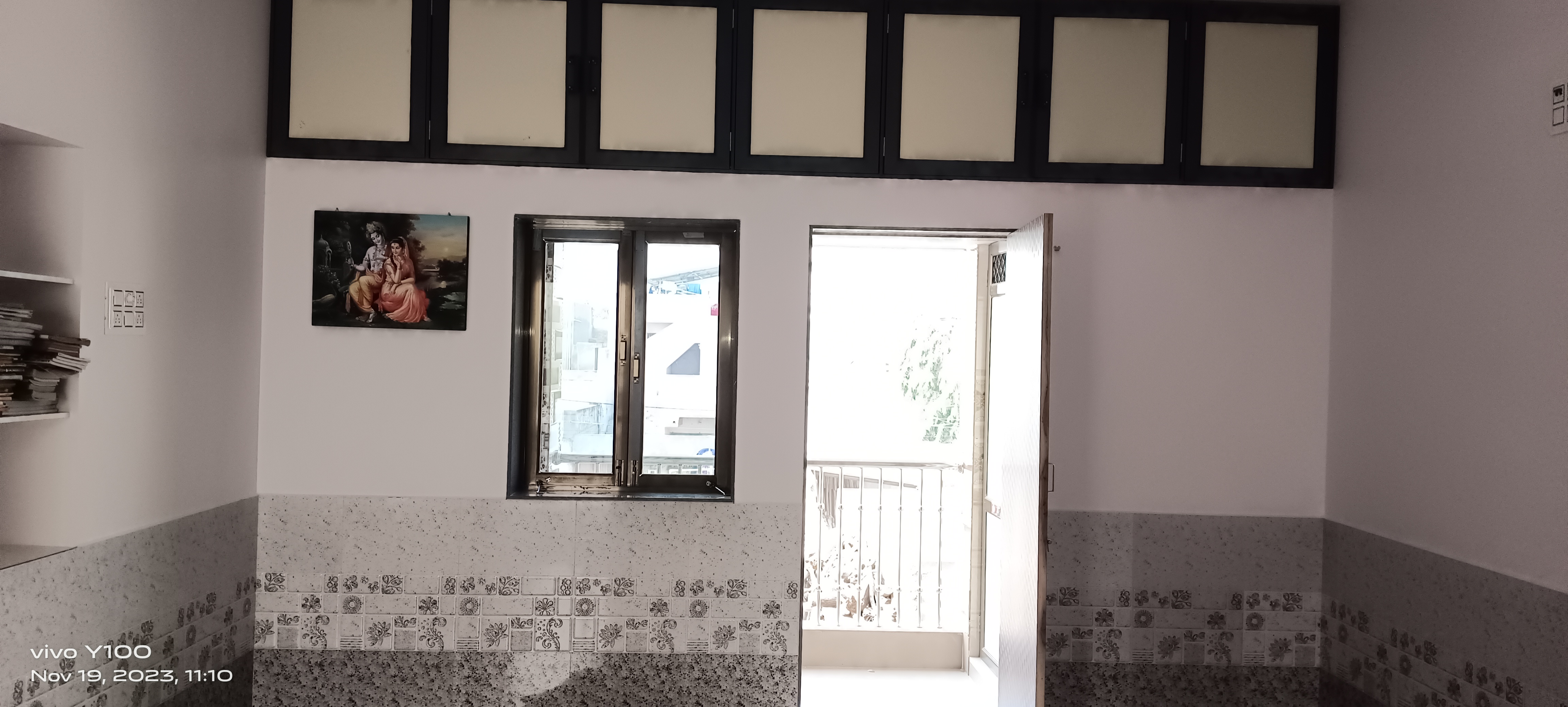 Interactive classroom with modern facilities